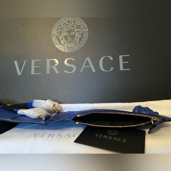 Versace mini cross-body (NEW) AUTHENTIC - Picture 7 of 12